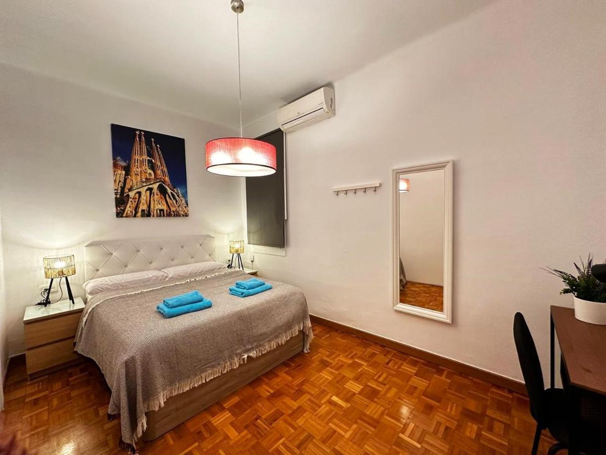 Rooms Nuevo Roger Barcelona Exteriör bild