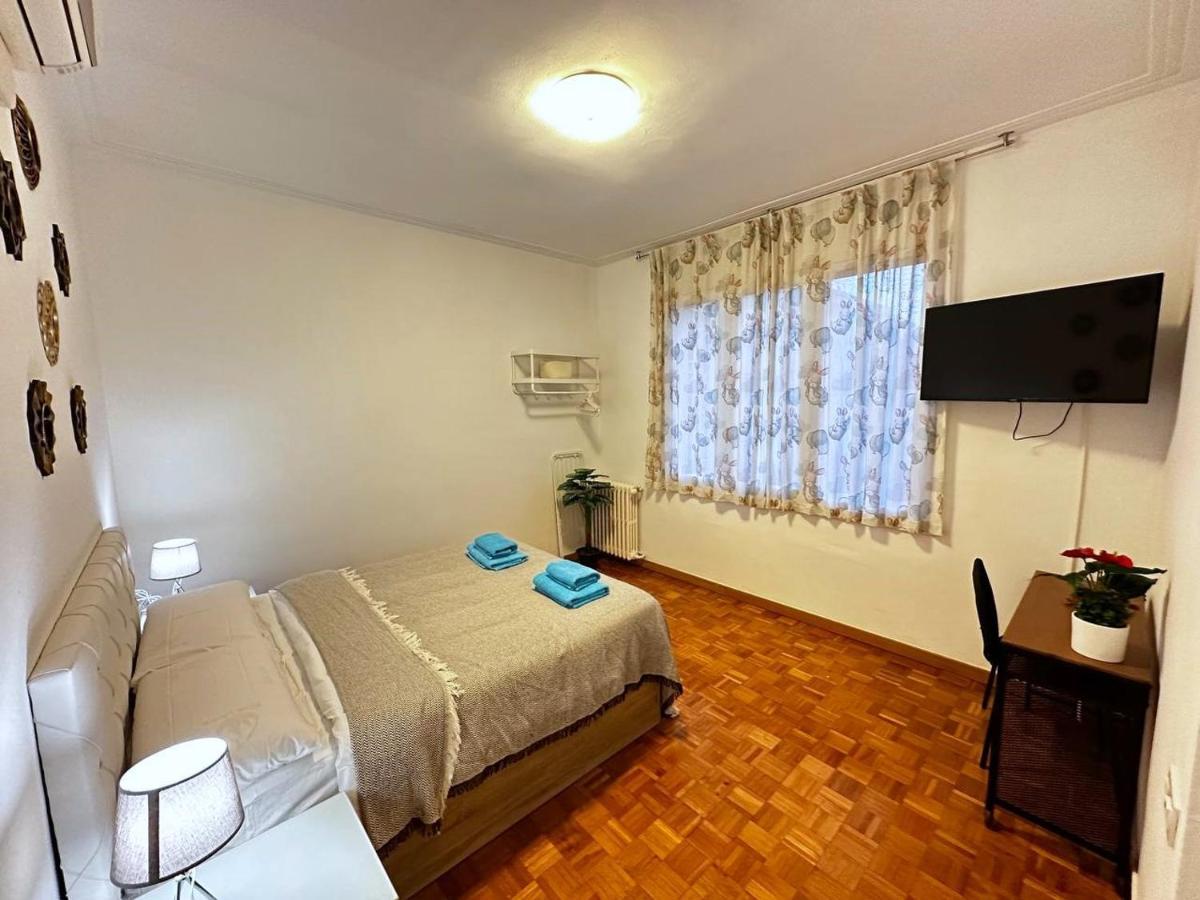 Rooms Nuevo Roger Barcelona Exteriör bild